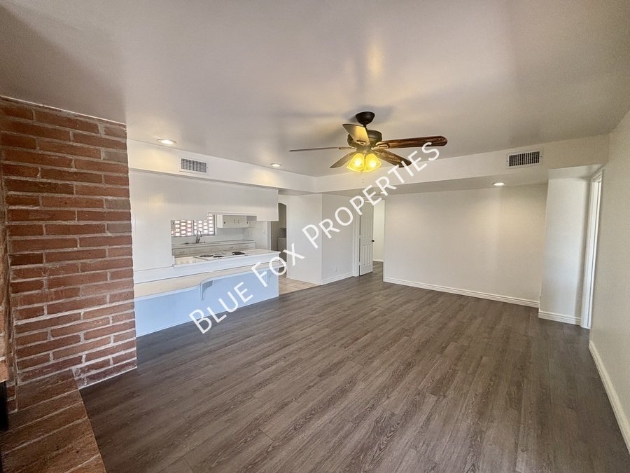 900 E Vía Lucitas property image
