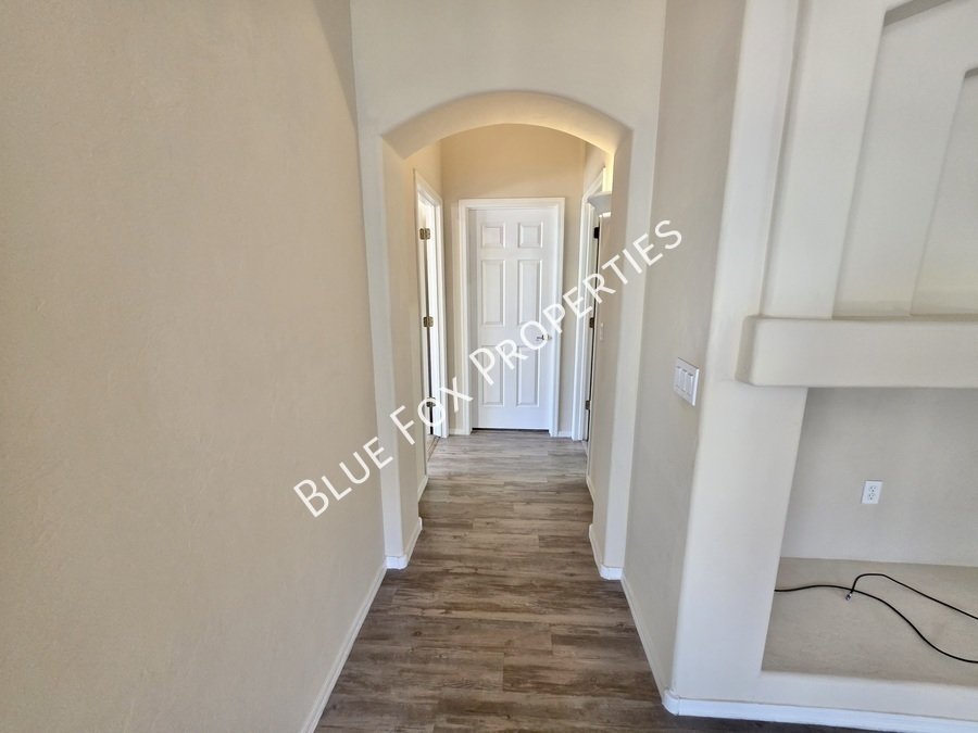 6078 N Panorama Park Dr property image