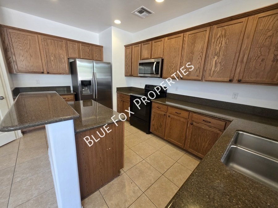 3534 W Goshen Dr property image