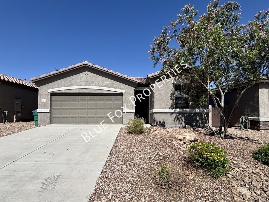 12013 E Ryscott Cir property image