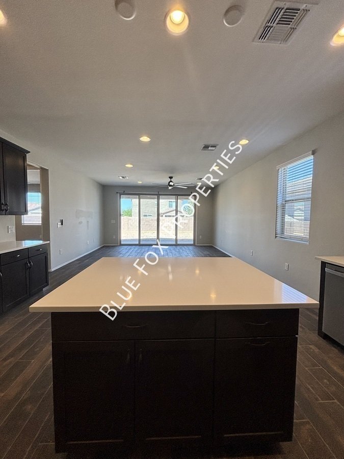 12013 E Ryscott Cir property image
