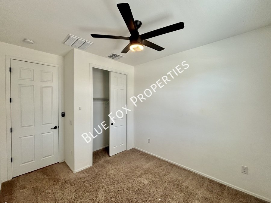 12013 E Ryscott Cir property image