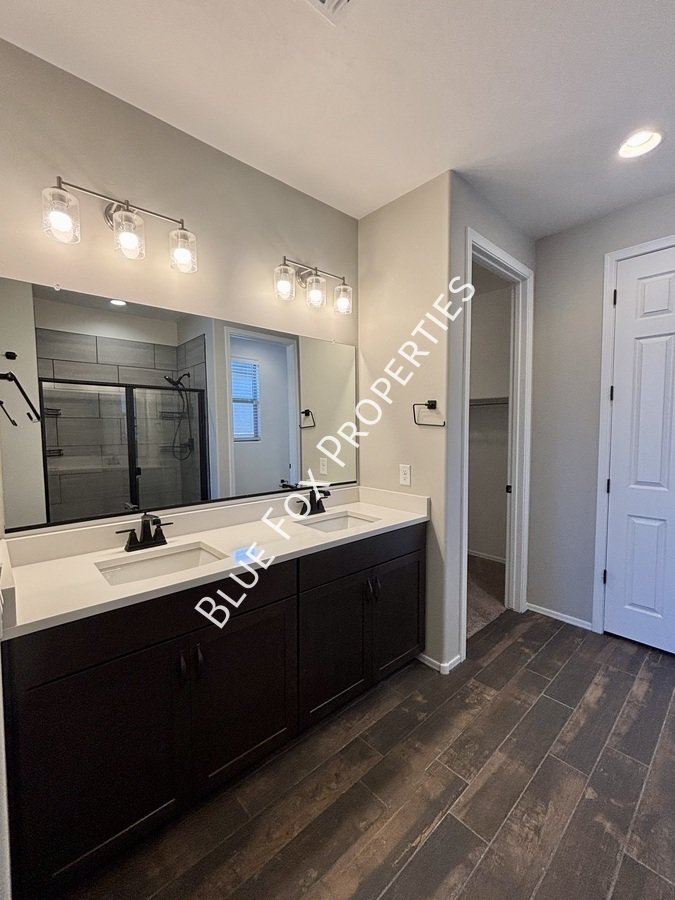 12013 E Ryscott Cir property image
