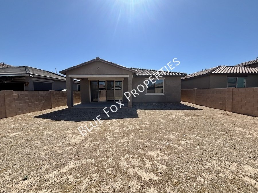 12013 E Ryscott Cir property image