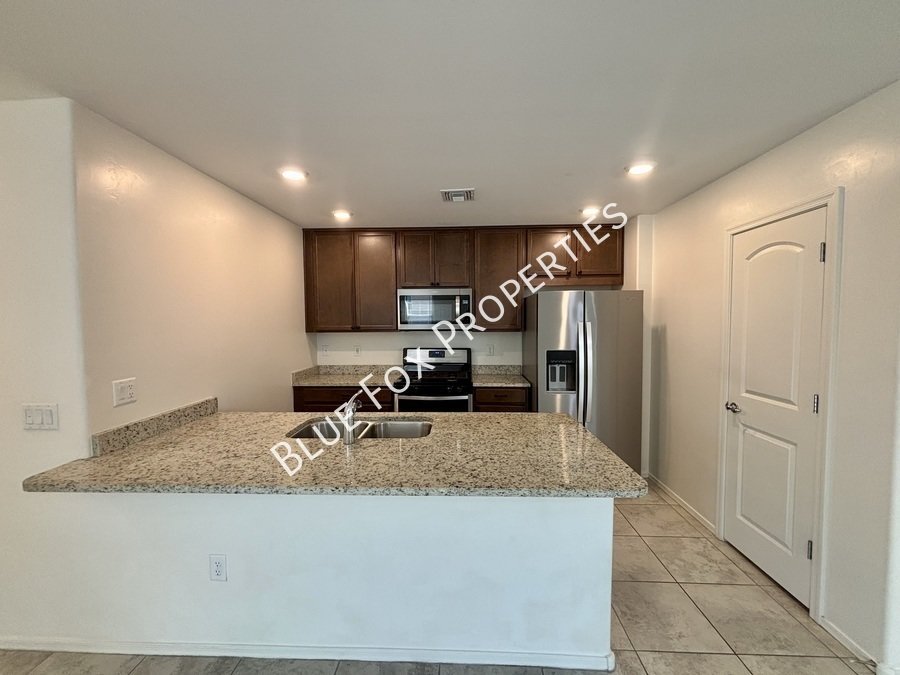 8823 E Stone Meadow Circle property image