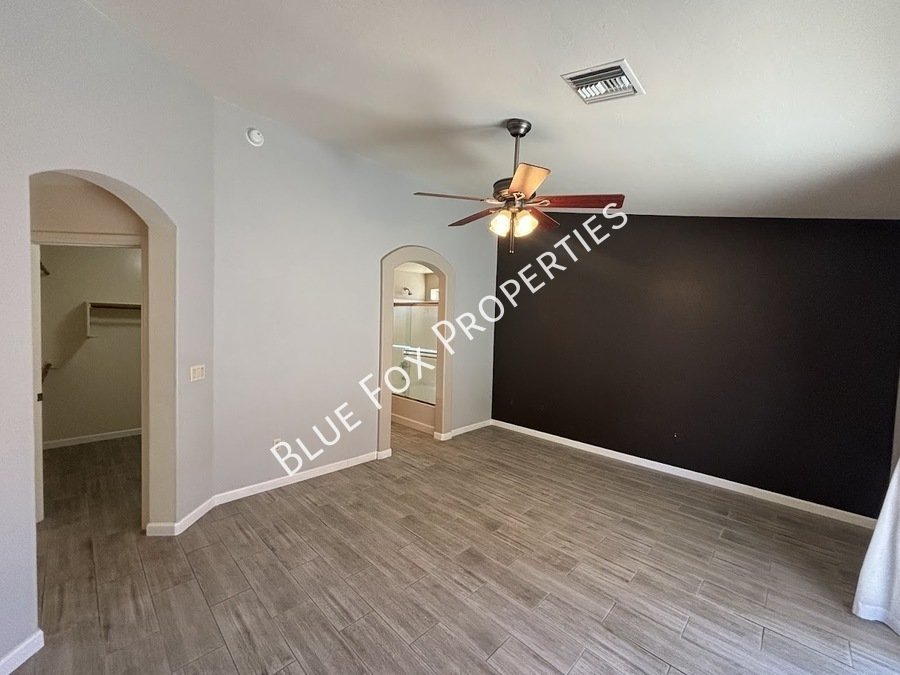 10150 E Corte Madera Fina property image