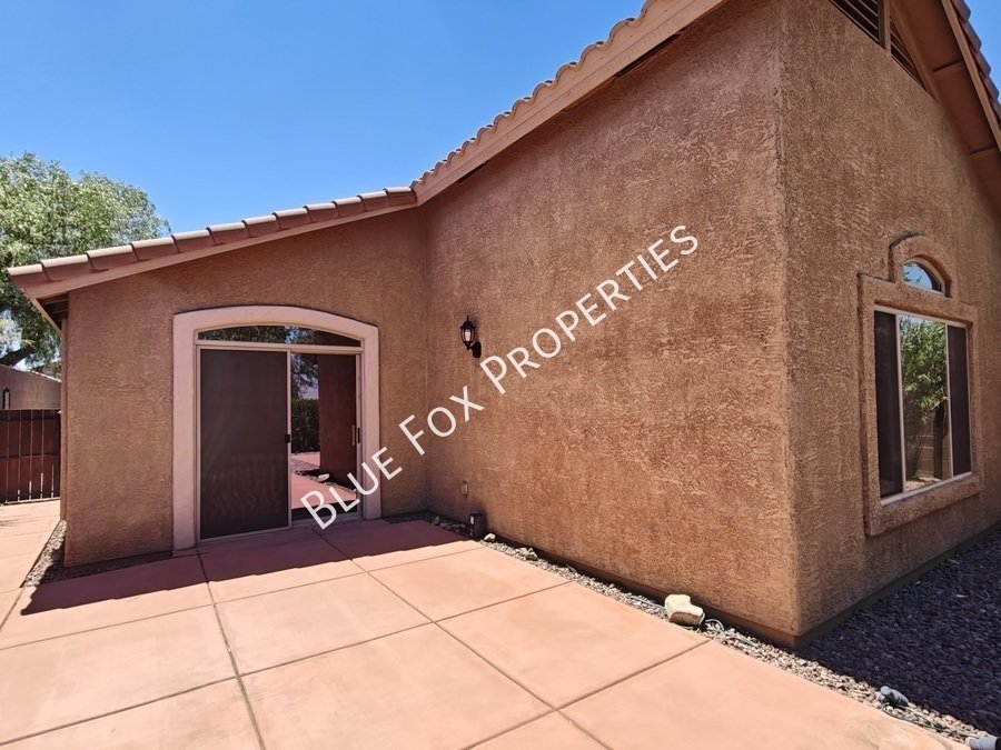 10923 S Lake Gambusi Drive property image