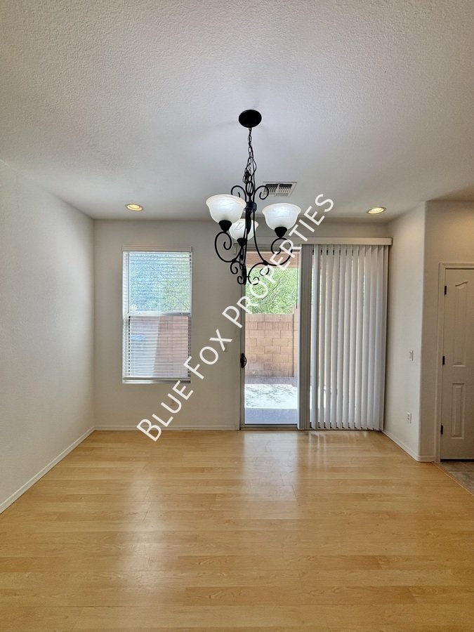 7996 E Senate Street property image