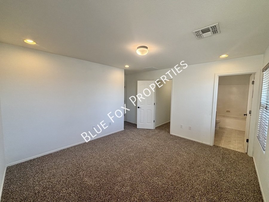 7996 E Senate Street property image