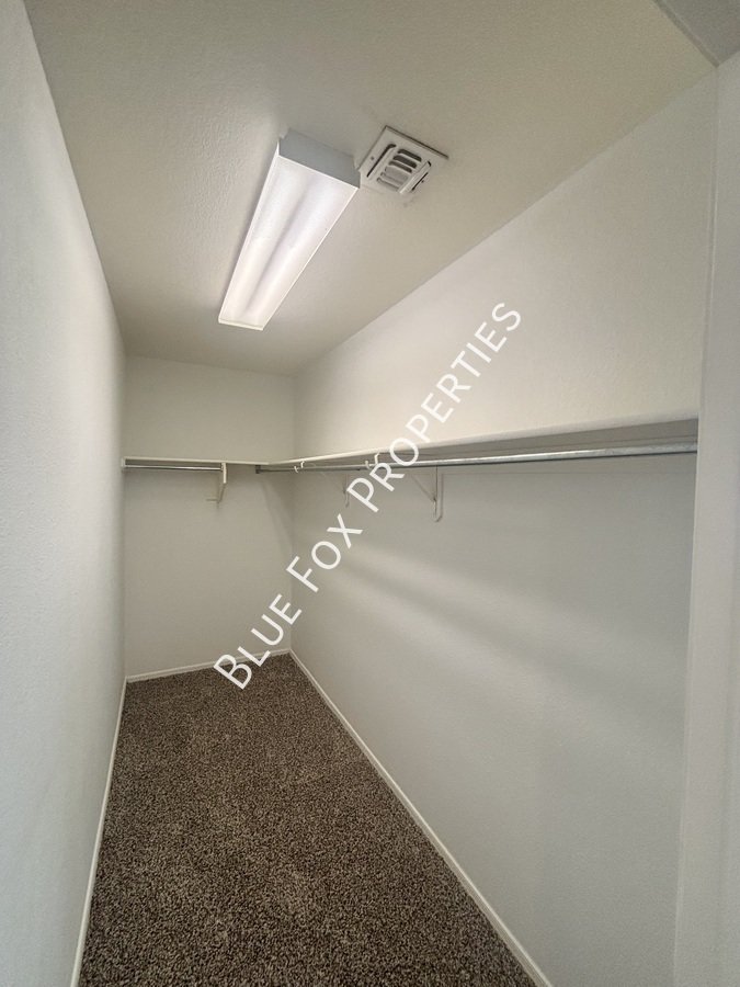 7996 E Senate Street property image