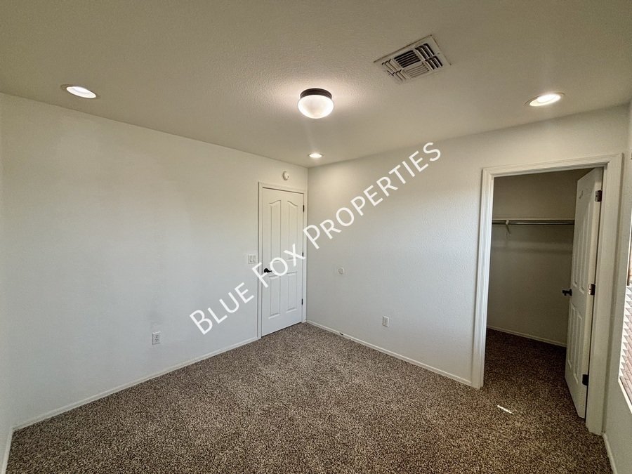 7996 E Senate Street property image