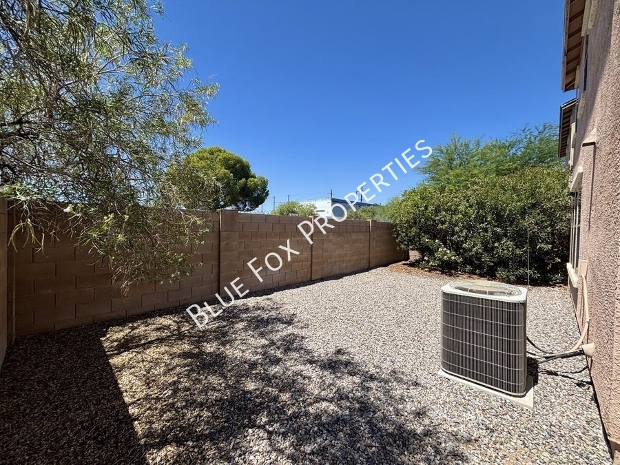 7996 E Senate Street property image