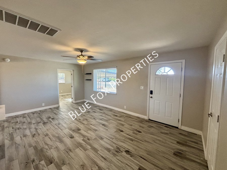 5711 East 13th Street property image