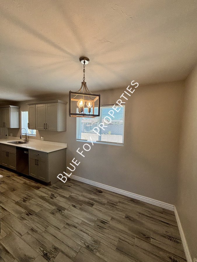 5711 East 13th Street property image