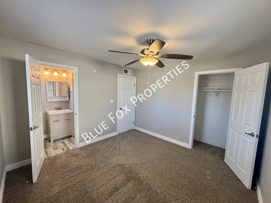5711 East 13th Street property image
