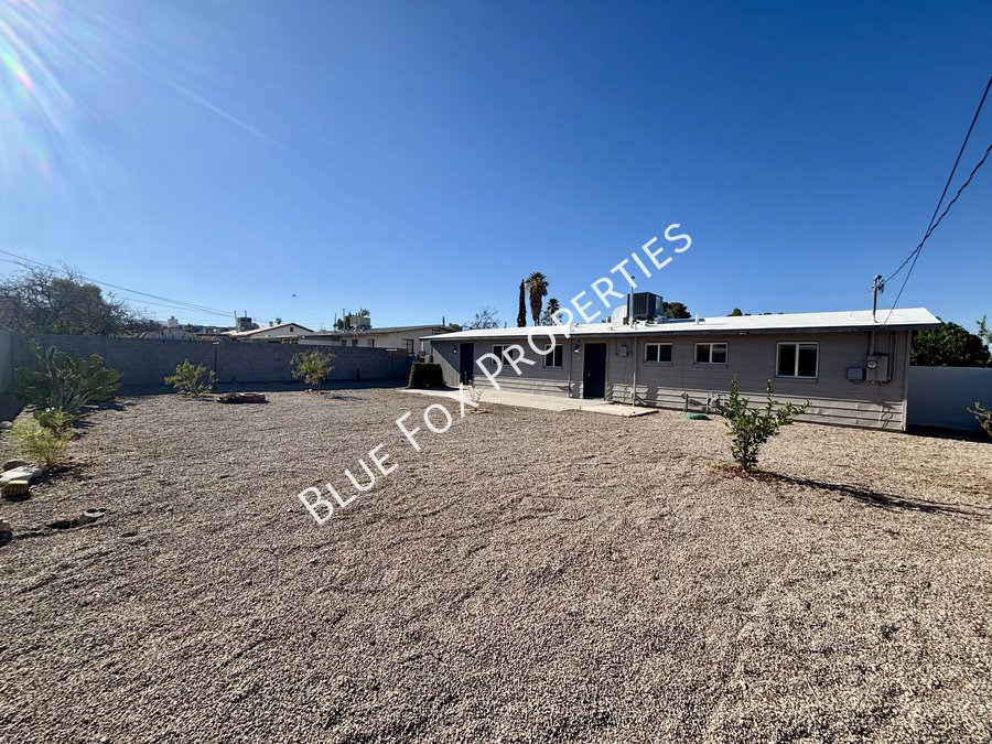 5711 East 13th Street property image