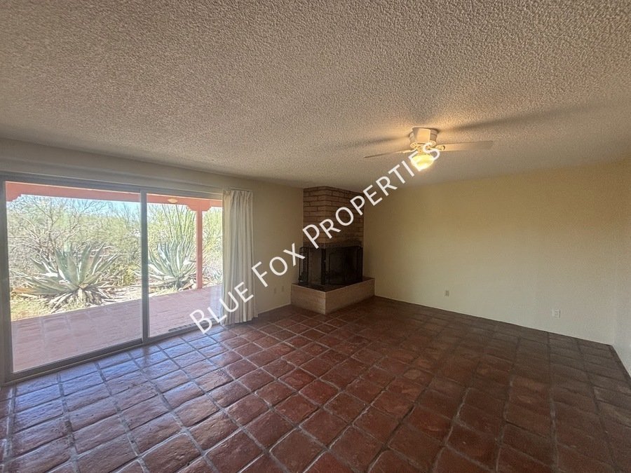 2 Bedroom, 2 Bathroom in the Santa Catalina Estates property image