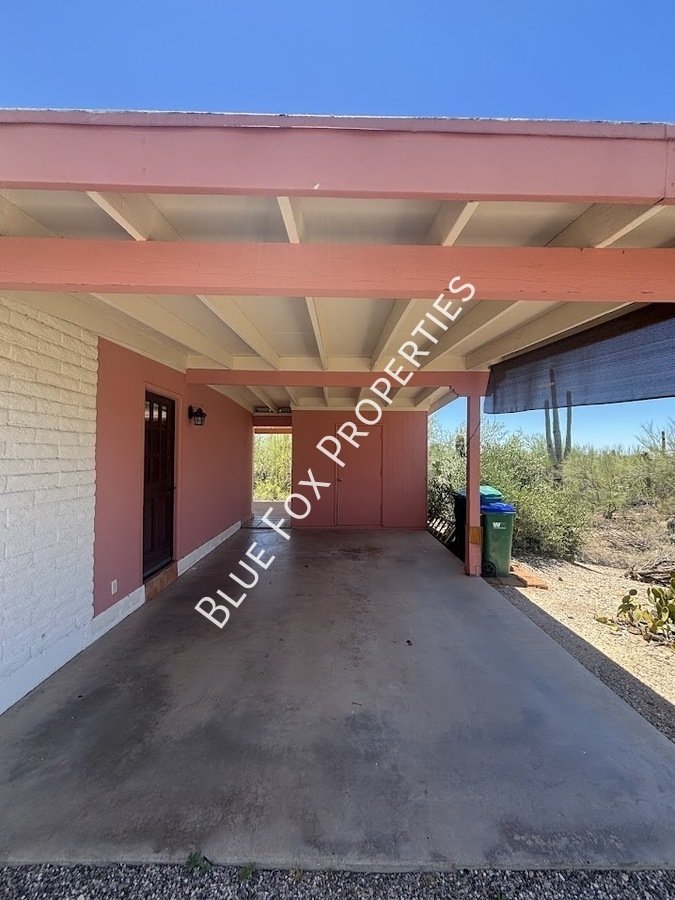 2 Bedroom, 2 Bathroom in the Santa Catalina Estates property image