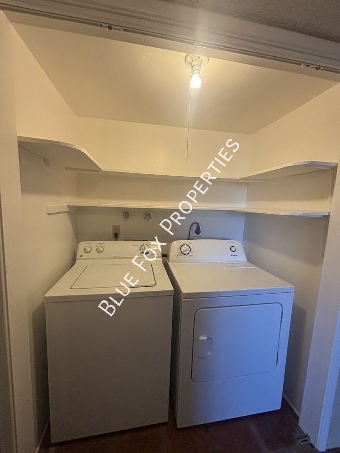 2 Bedroom, 2 Bathroom in the Santa Catalina Estates property image