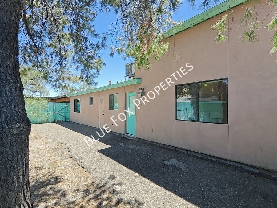 3318 E Bellevue St, Unit B property image
