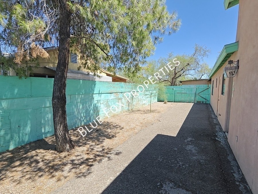 3318 E Bellevue St, Unit B property image