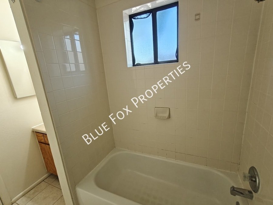 3318 E Bellevue St, Unit B property image