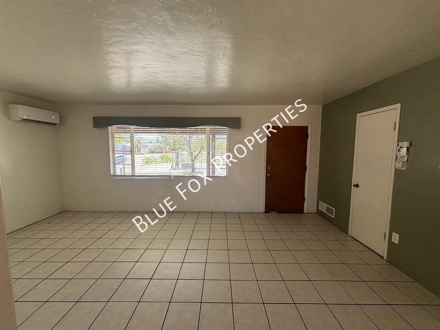 949 N Montezuma Avenue Unit 1 property image
