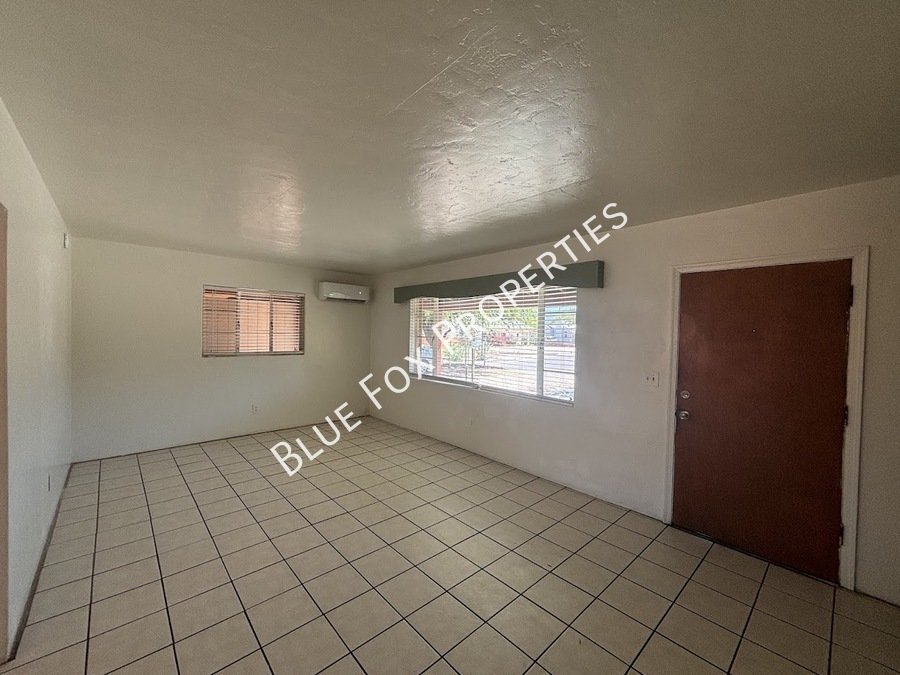 949 N Montezuma Avenue Unit 1 property image