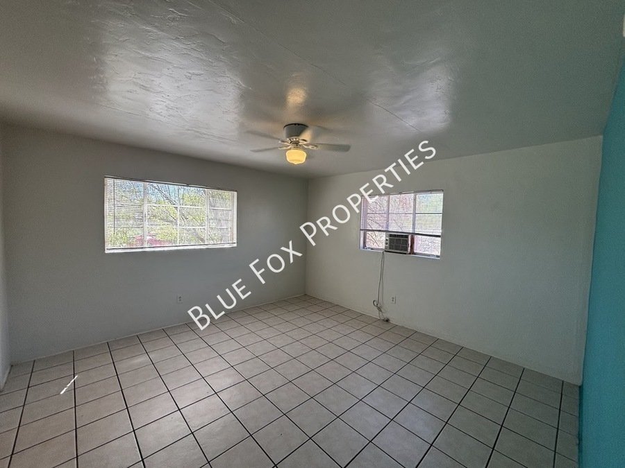 949 N Montezuma Avenue Unit 1 property image