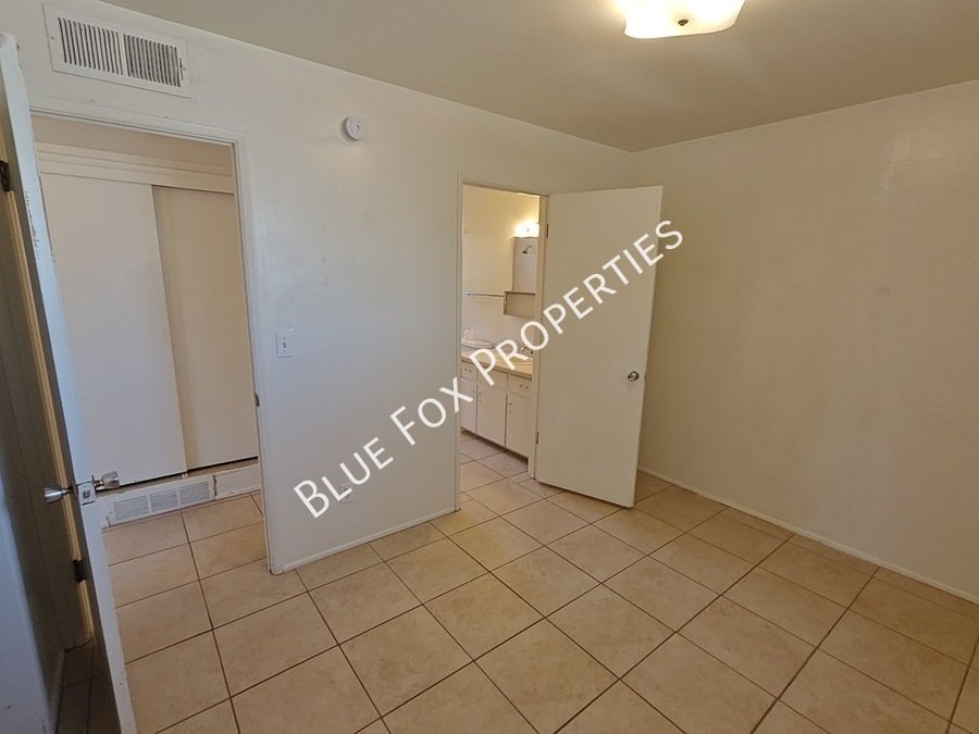 1224 N Camila Boulevard property image