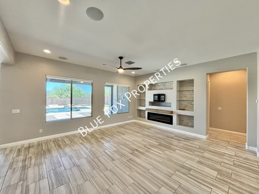 11583 N Big Star Trail property image