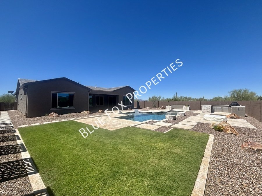 11583 N Big Star Trail property image