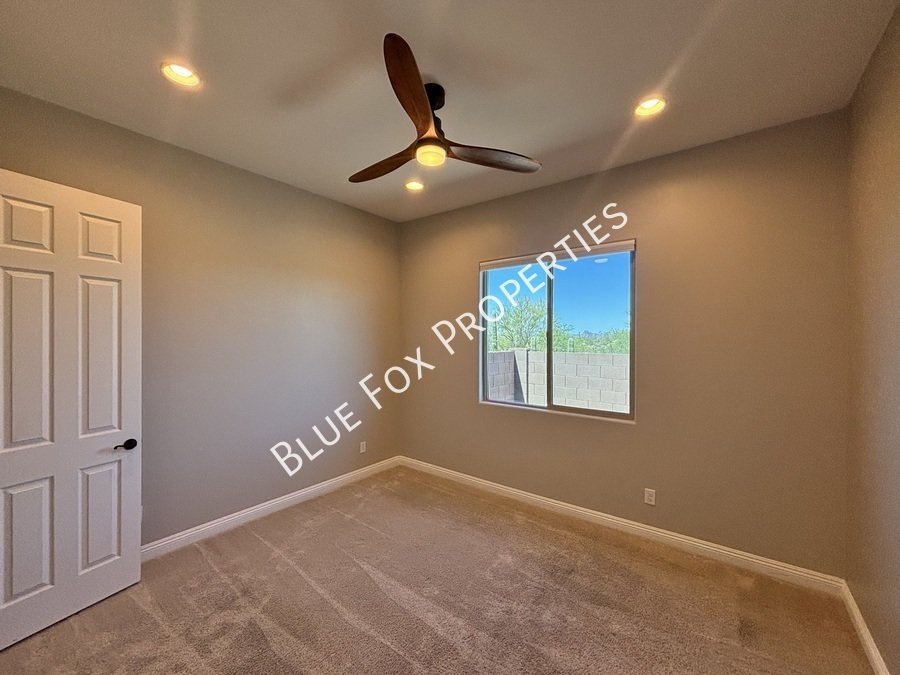 11583 N Big Star Trail property image