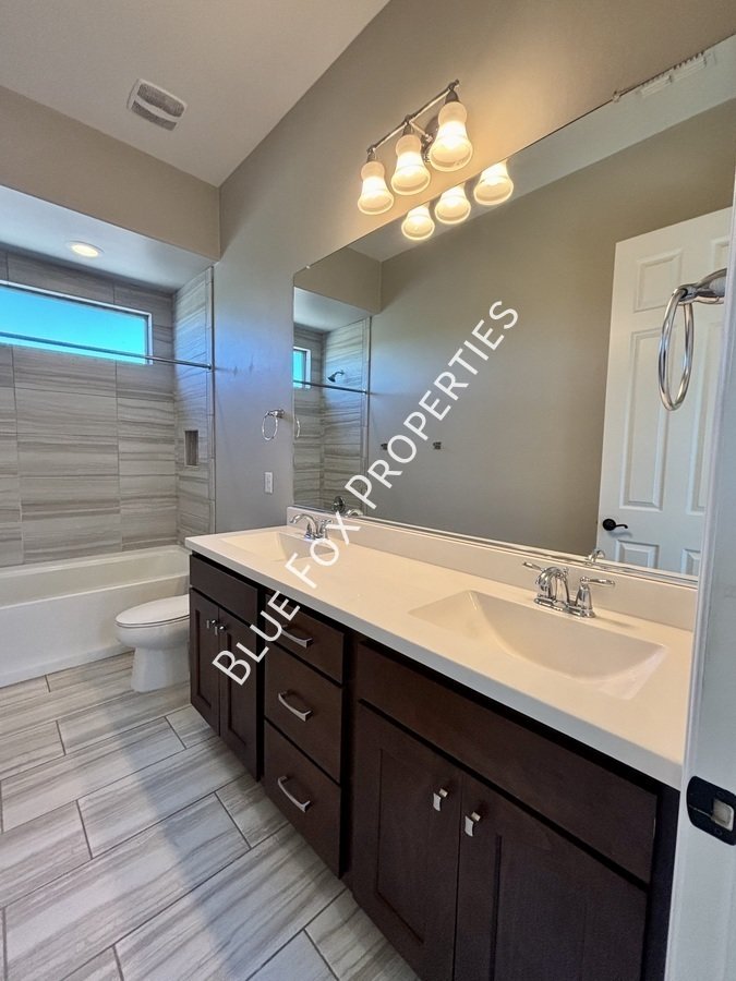 11583 N Big Star Trail property image