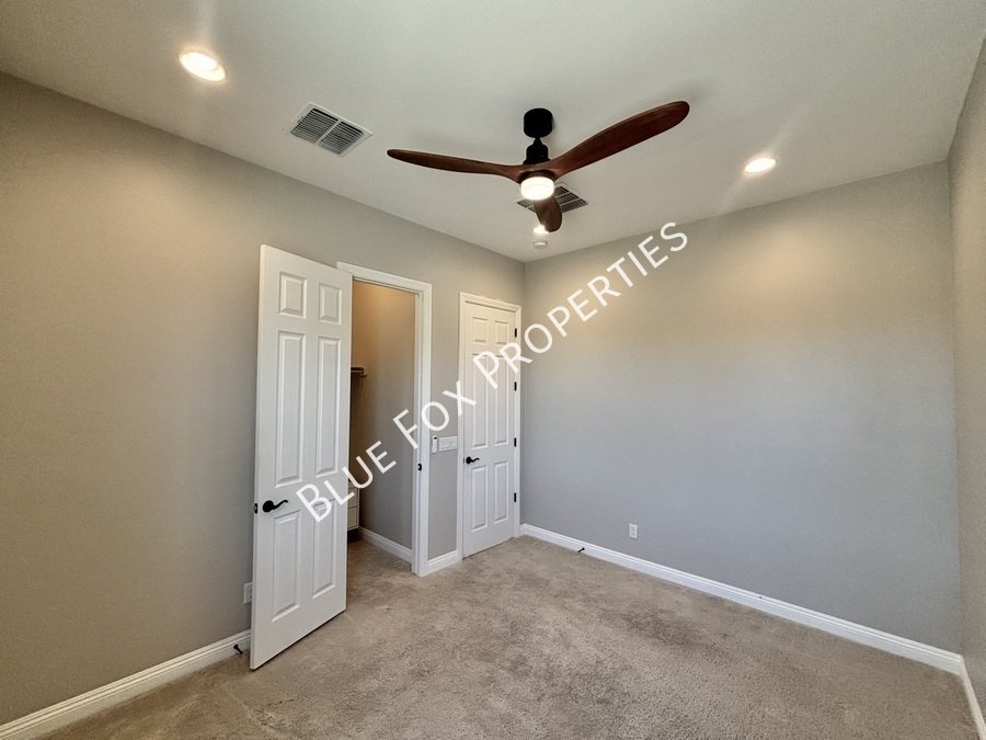 11583 N Big Star Trail property image
