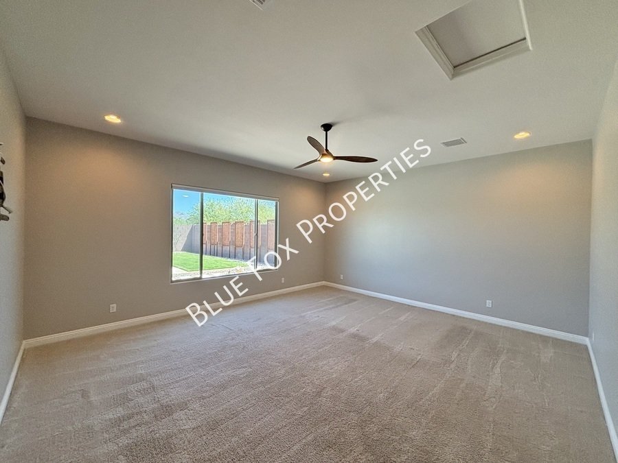 11583 N Big Star Trail property image