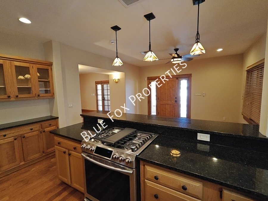 605 S 4th Avenue property image