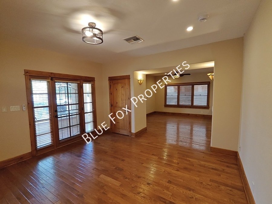 605 S 4th Avenue property image