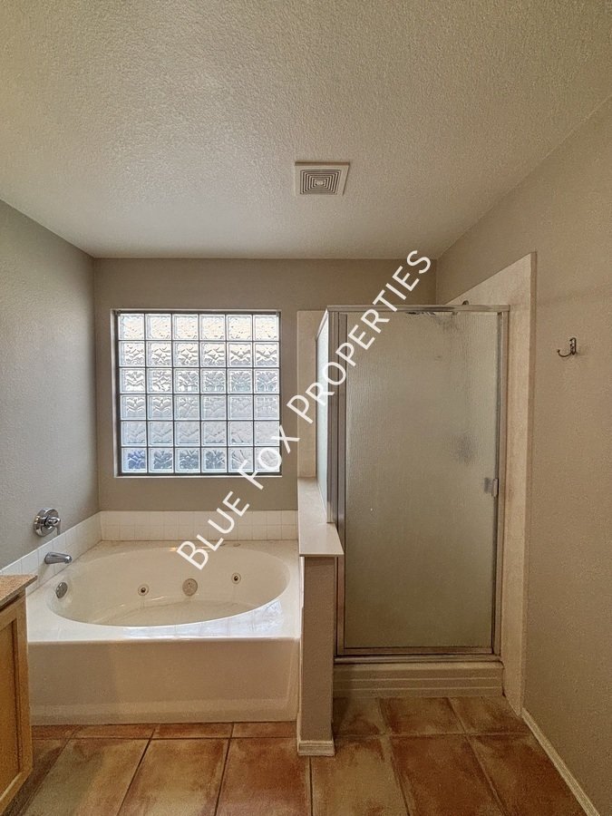 10163 E Falcon Point Dr property image