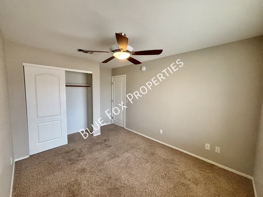 10163 E Falcon Point Dr property image