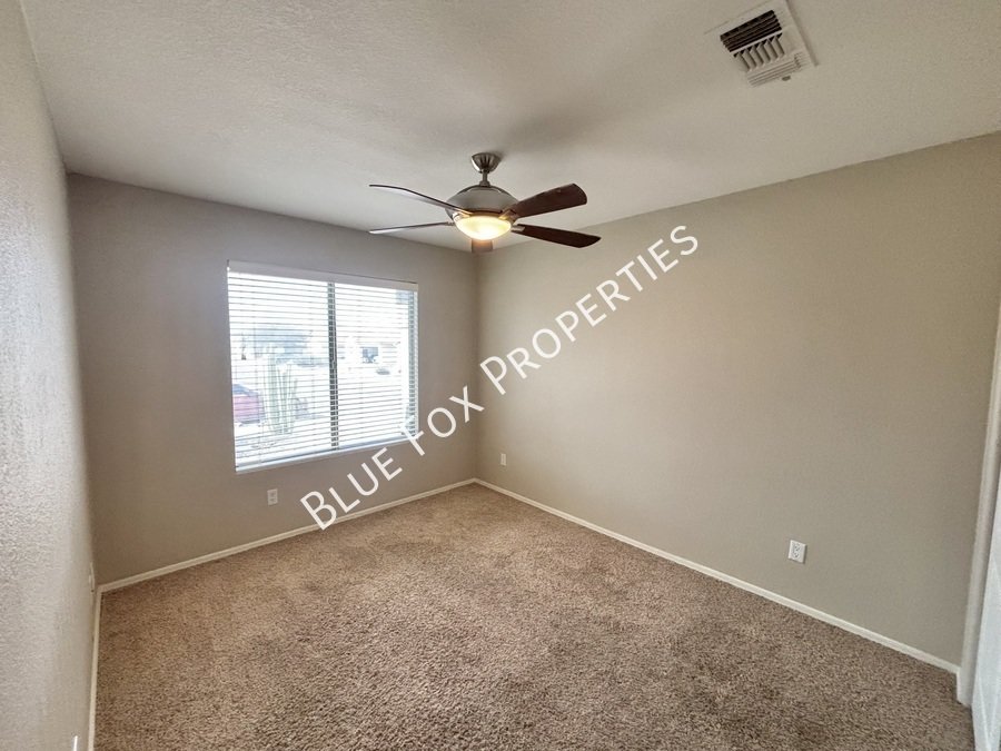 10163 E Falcon Point Dr property image