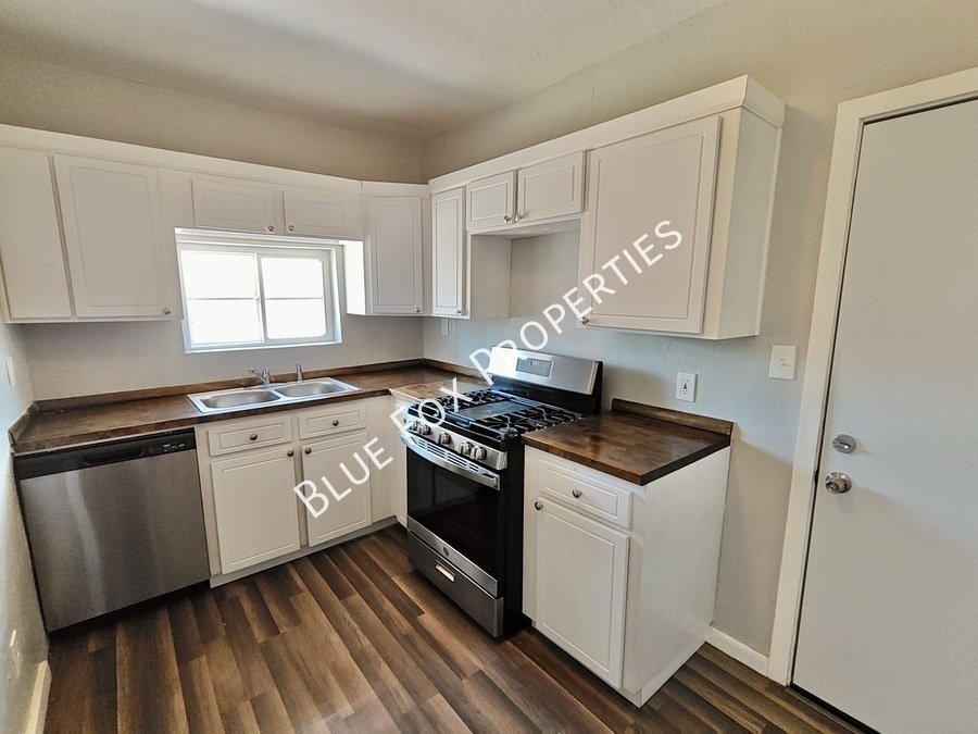 4124 East 1st Street property image