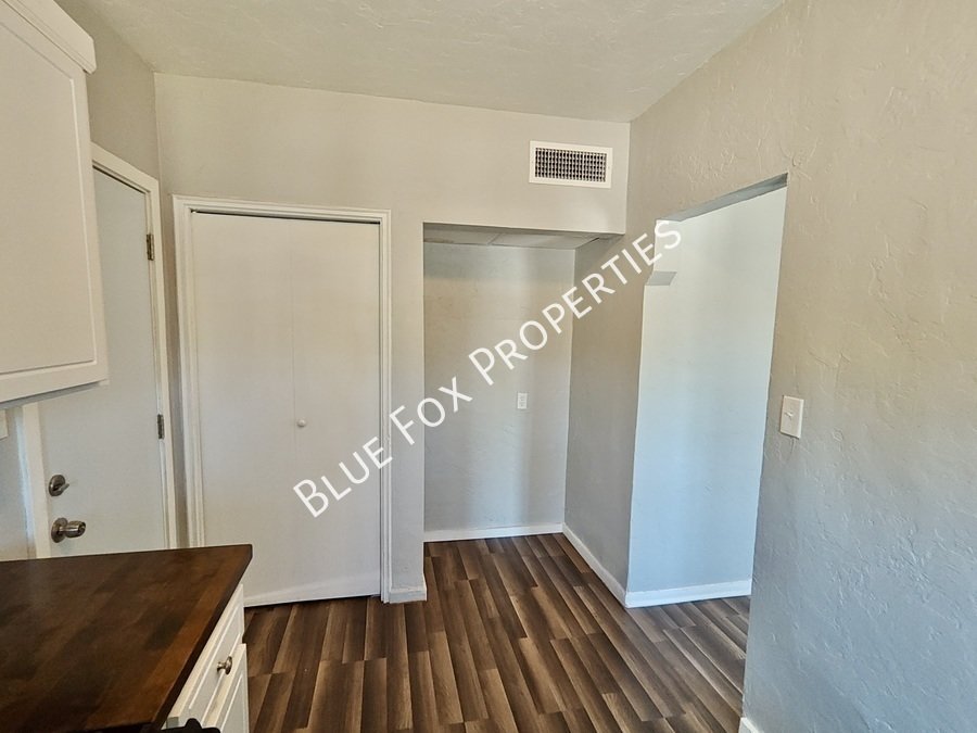 4124 East 1st Street property image