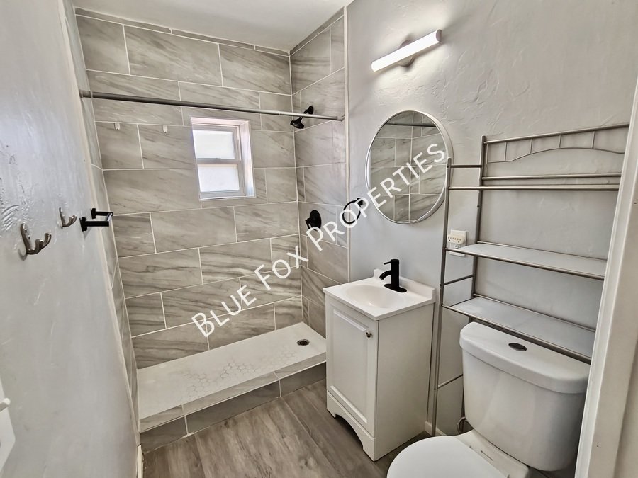 4124 East 1st Street property image