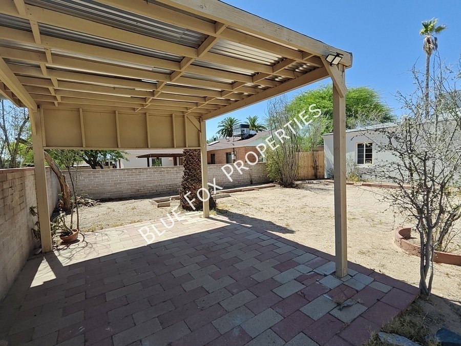 4124 East 1st Street property image
