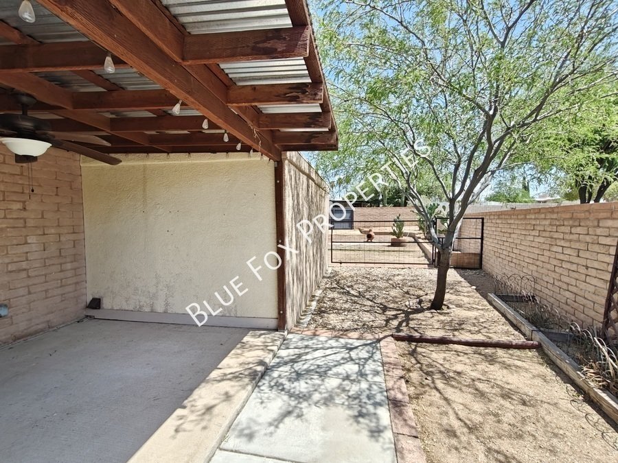 9742 East Cannon Place property image