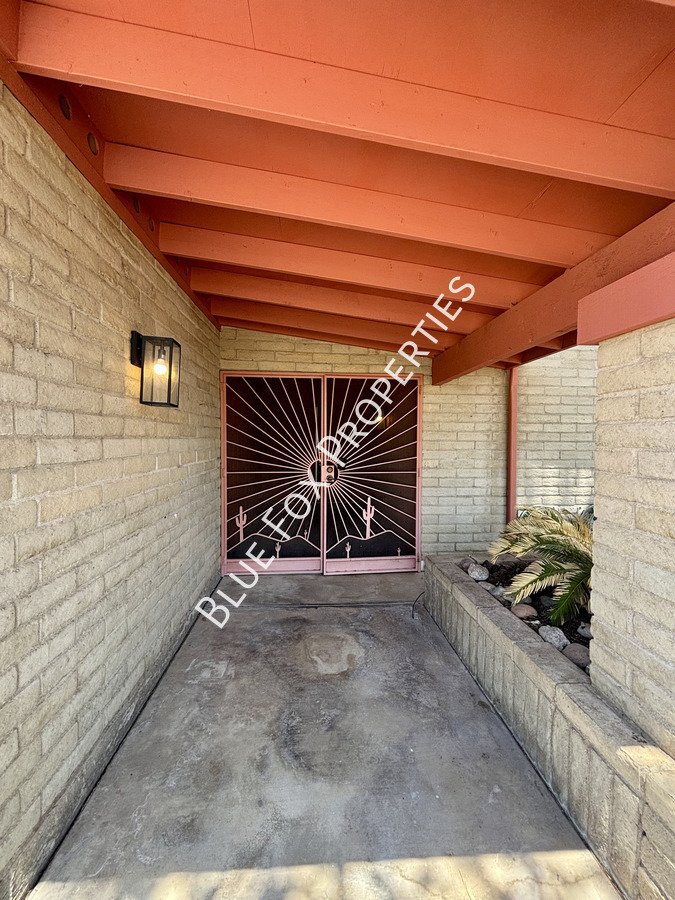 7551 East La Cienega Drive property image