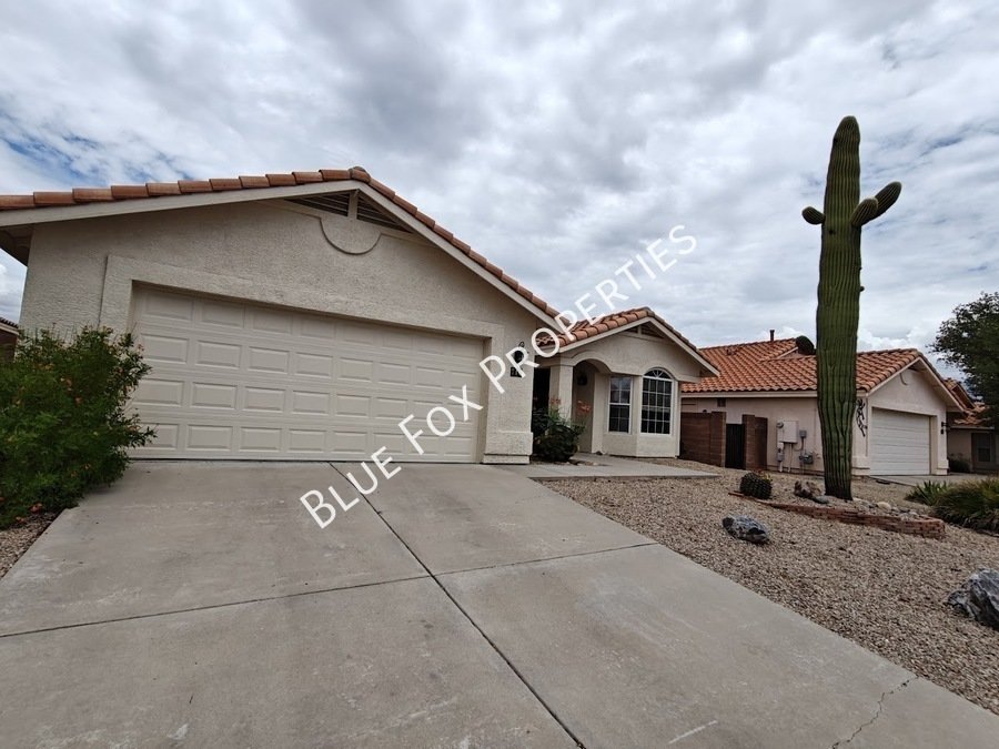 710 W Calle Alta Loma property image