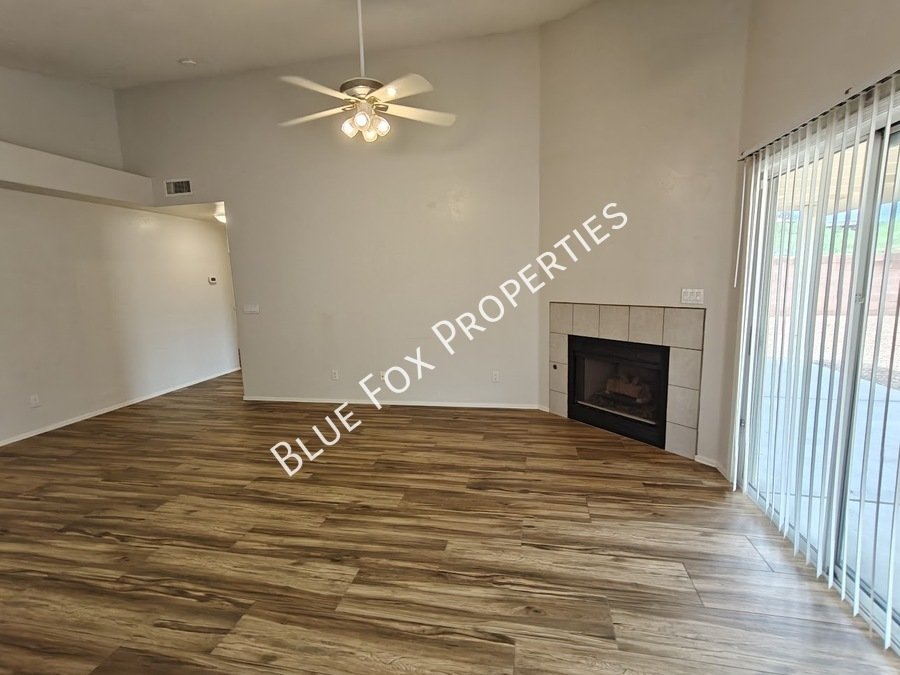 710 W Calle Alta Loma property image
