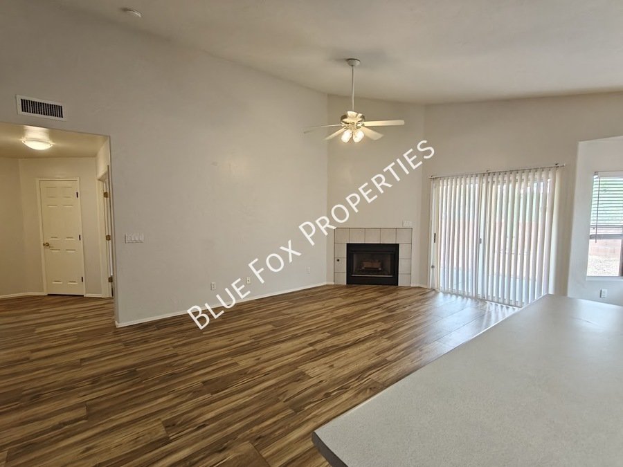 710 W Calle Alta Loma property image